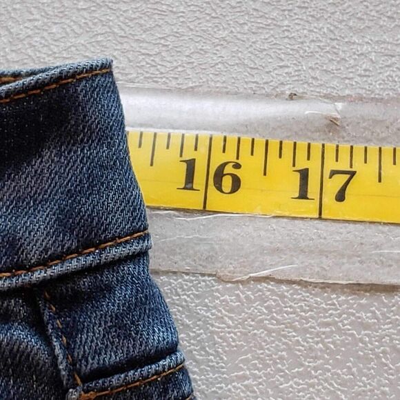 Talbots Jeans Slim Straight Womens Size 6 P Petite Mid Rise Denim Medium Wash - Picture 11 of 14